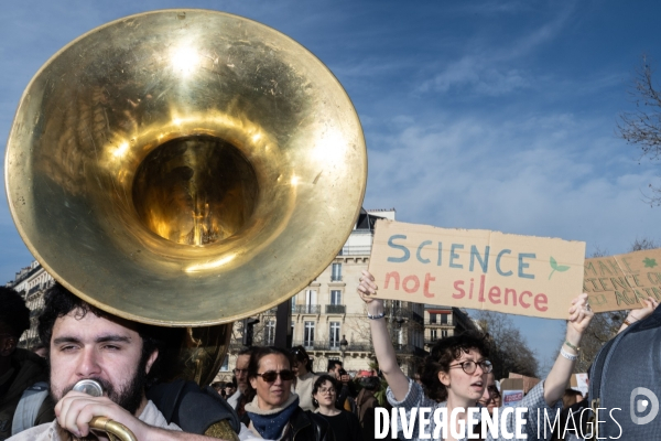 Stand-up for science - France