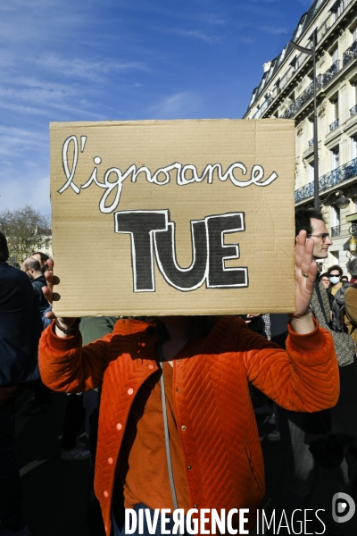 Manifestation Stand up for Science France, Paris.