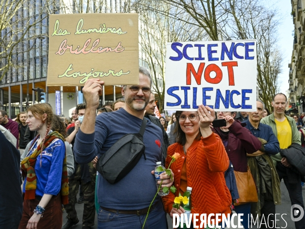 Manifestation Stand up for Science France, Paris.