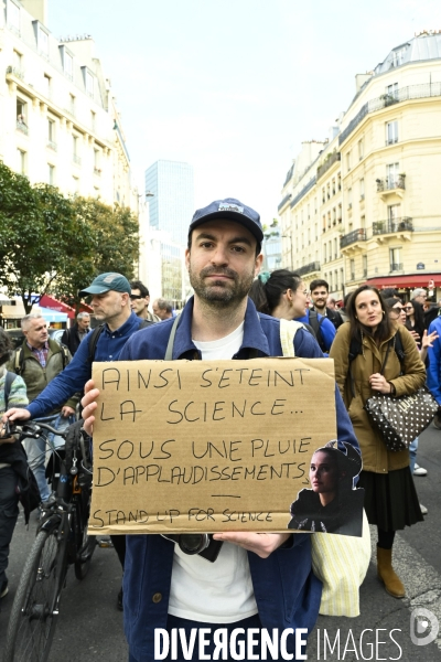 Manifestation Stand up for Science France, Paris.
