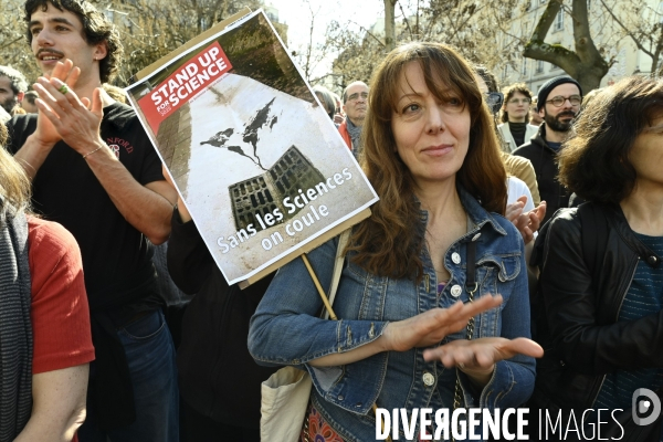 Manifestation Stand up for Science France, Paris.