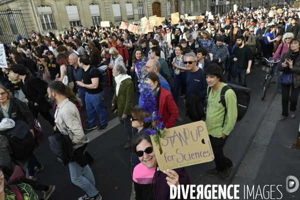Manifestation Stand up for Science France, Paris.
