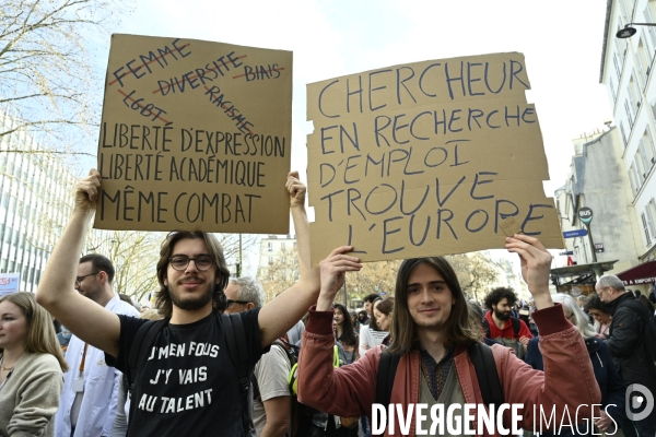 Manifestation Stand up for Science France, Paris.
