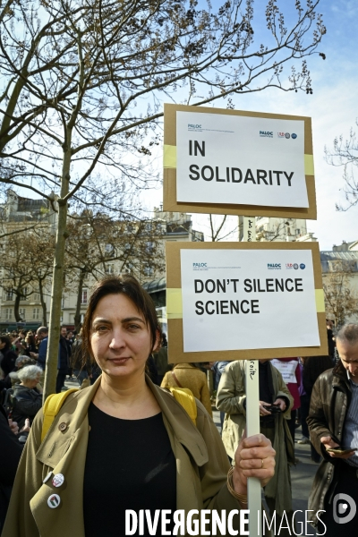 Manifestation Stand up for Science France, Paris.