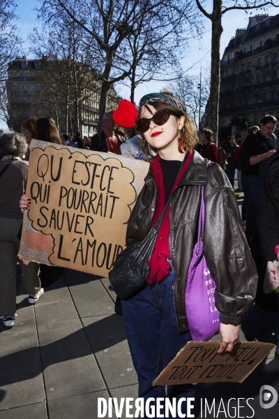 Manifestation pour les droits des femmes à Paris