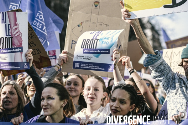 Manifestation pour la journée internationale des droits des femmes