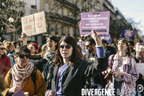Manifestation pour la journée internationale des droits des femmes