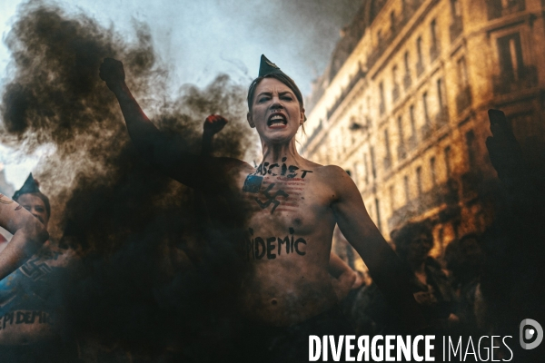 Manifestation pour la journée internationale des droits des femmes