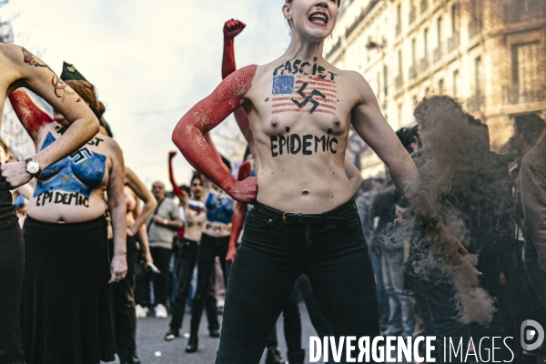 Manifestation pour la journée internationale des droits des femmes