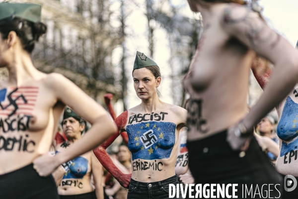 Manifestation pour la journée internationale des droits des femmes