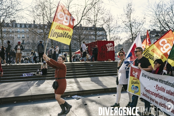 Manifestation pour la journée internationale des droits des femmes