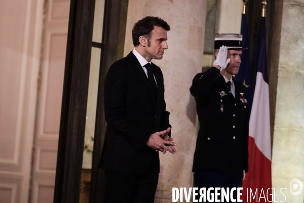 Emmanuel macron reçoit viktor orban 