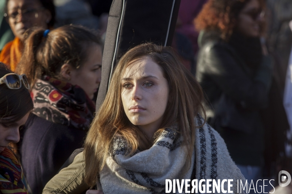 PLACE DE LA REPUBLIQUE_2 jours après des attentats terroristes au Bataclan, à Paris et à Saint-Denis