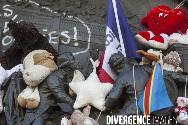 PLACE DE LA REPUBLIQUE_Attentats terroristes au Bataclan, à Paris et à Saint-Denis