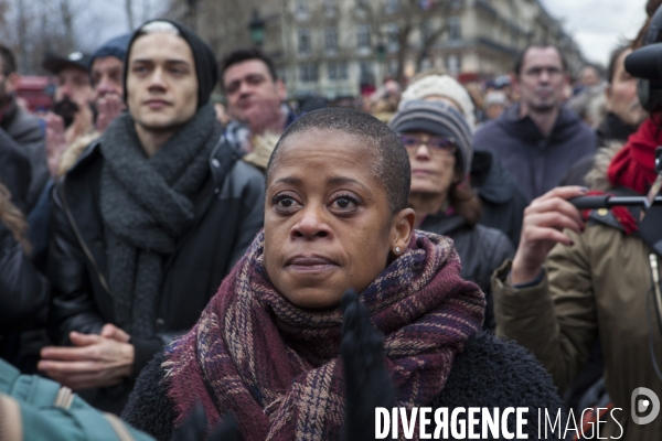 PLACE DE LA REPUBLIQUE_Hommage aux victimes du terrorismes de Charlie Hebdo et du Bataclan
