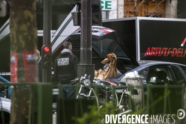 BATACLAN_1 jour après des attentats terroristes au Bataclan, à Paris et à Saint-Denis