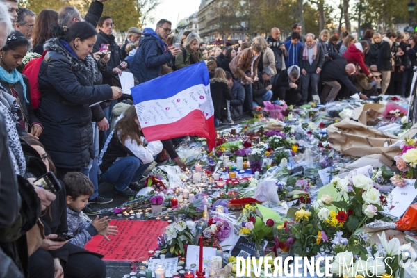 PLACE DE LA REPUBLIQUE_2 jours après des attentats terroristes au Bataclan, à Paris et à Saint-Denis