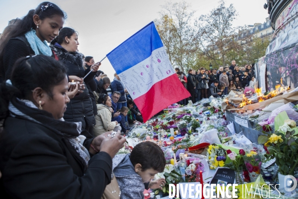 PLACE DE LA REPUBLIQUE_2 jours après des attentats terroristes au Bataclan, à Paris et à Saint-Denis