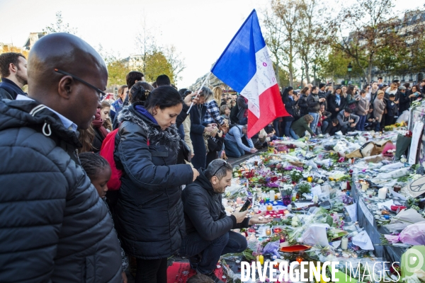 PLACE DE LA REPUBLIQUE_2 jours après des attentats terroristes au Bataclan, à Paris et à Saint-Denis
