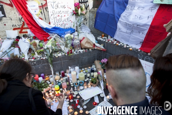 PLACE DE LA REPUBLIQUE_2 jours après des attentats terroristes au Bataclan, à Paris et à Saint-Denis