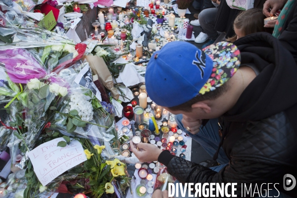 PLACE DE LA REPUBLIQUE_2 jours après des attentats terroristes au Bataclan, à Paris et à Saint-Denis