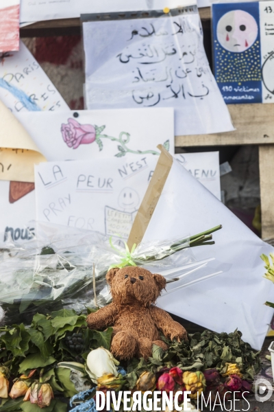 PLACE DE LA REPUBLIQUE_Attentats terroristes au Bataclan, à Paris et à Saint-Denis