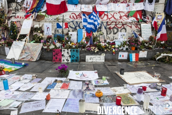 PLACE DE LA REPUBLIQUE_Attentats terroristes au Bataclan, à Paris et à Saint-Denis