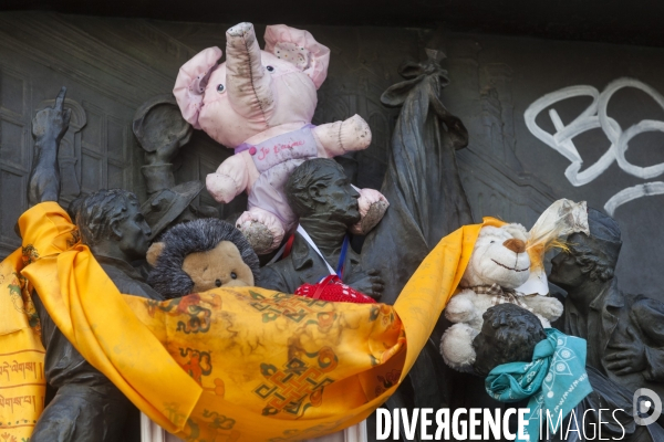 PLACE DE LA REPUBLIQUE_Attentats terroristes au Bataclan, à Paris et à Saint-Denis