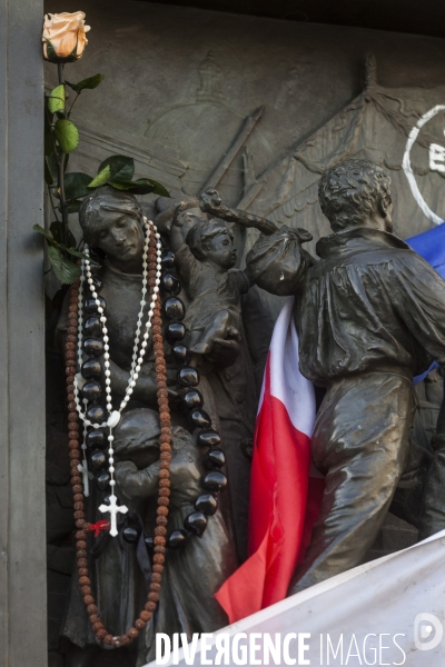 PLACE DE LA REPUBLIQUE_Attentats terroristes au Bataclan, à Paris et à Saint-Denis