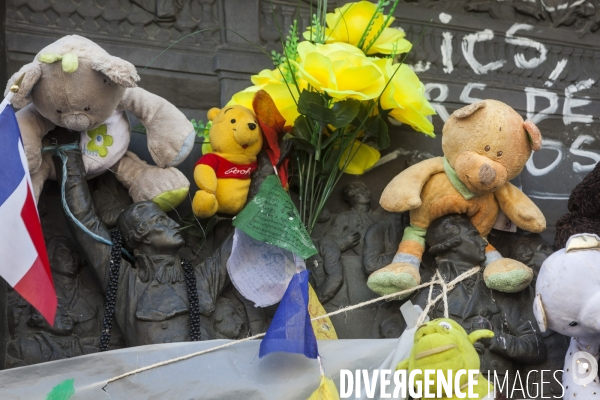 PLACE DE LA REPUBLIQUE_Attentats terroristes au Bataclan, à Paris et à Saint-Denis