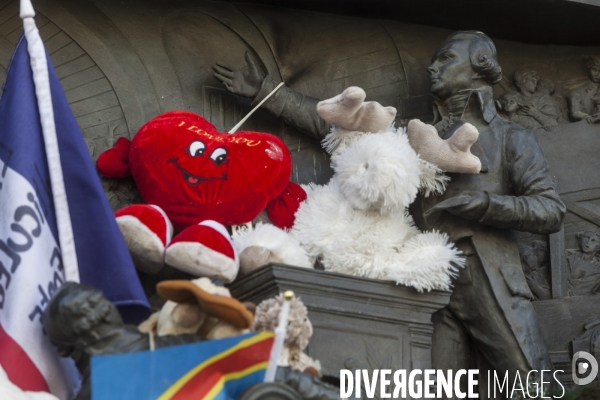 PLACE DE LA REPUBLIQUE_Attentats terroristes au Bataclan, à Paris et à Saint-Denis