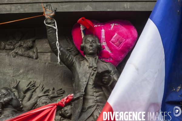 PLACE DE LA REPUBLIQUE_Attentats terroristes au Bataclan, à Paris et à Saint-Denis