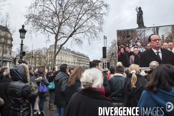 PLACE DE LA REPUBLIQUE_Hommage aux victimes du terrorismes de Charlie Hebdo et du Bataclan