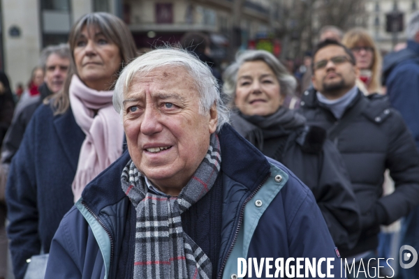 PLACE DE LA REPUBLIQUE_Hommage aux victimes du terrorismes de Charlie Hebdo et du Bataclan