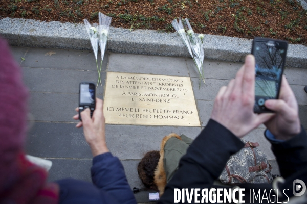 PLACE DE LA REPUBLIQUE_Hommage aux victimes du terrorismes de Charlie Hebdo et du Bataclan