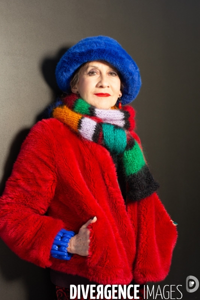 Caroline Loeb 