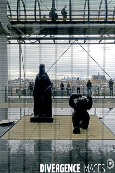 Le jour où le Musée national d art moderne, Beaubourg ,ferme sa collection permanente