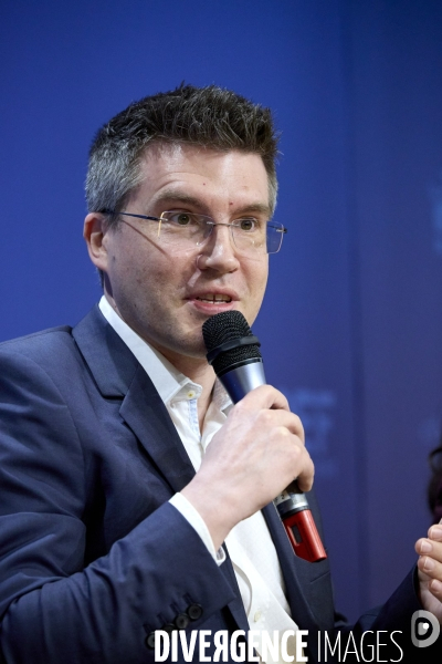 Le Quantique  au MEDEF