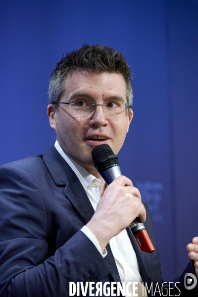 Le Quantique  au MEDEF