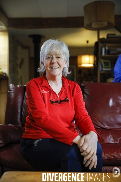 Les Reines du foot, une équipe féminine avec des personnes de plus de 50 ans