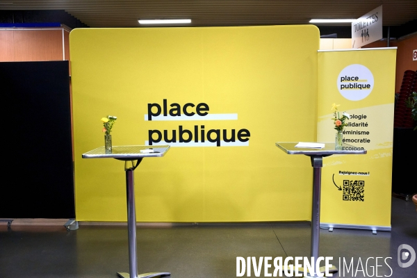 Congrès national de Place publique à Paris