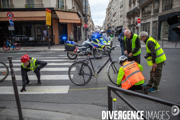 Mesureurs officiels pour le Marathon de Paris lors de JO 2024.