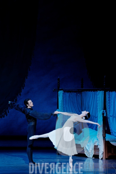 Onéguine /  John Cranko  / Ballet de l Opéra national de Paris