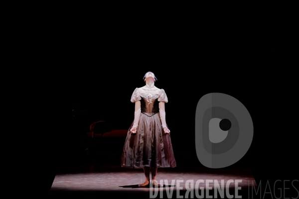 Onéguine /  John Cranko  / Ballet de l Opéra national de Paris