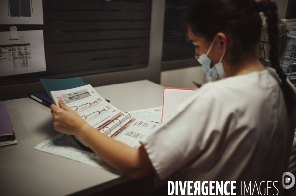 Service de réanimation de l hôpital Robert Ballanger.