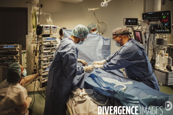 Service de réanimation de l hôpital Robert Ballanger.