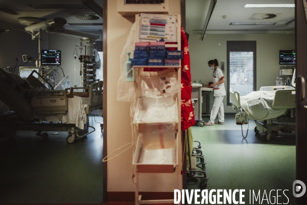 Service de réanimation de l hôpital Robert Ballanger.