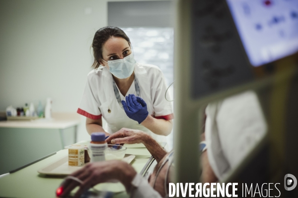 Service de réanimation de l hôpital Robert Ballanger.