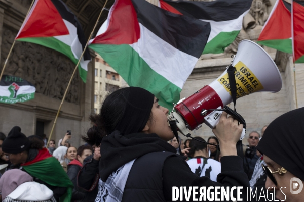 Manifestation contre le racisme et le fascisme à Marseille