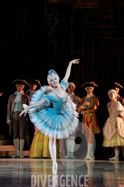 La Belle au bois dormant / Rudolf Noureev / Ballet de l Opéra national de Paris